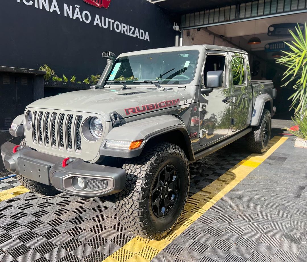 jeep gladiator rw garage sp (1)